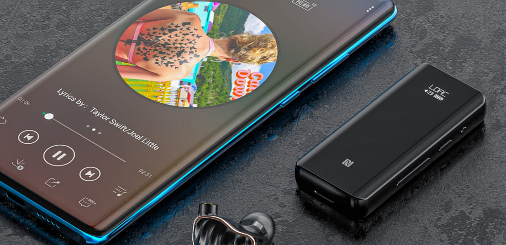 fiio BTR5 Bluetoothレシーバー　ポータブルアンプ